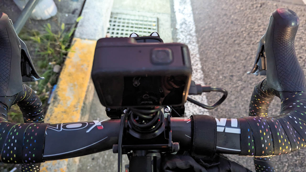 GoProの自転車マウントの変更と、バッテリーなし撮影のテストをしました