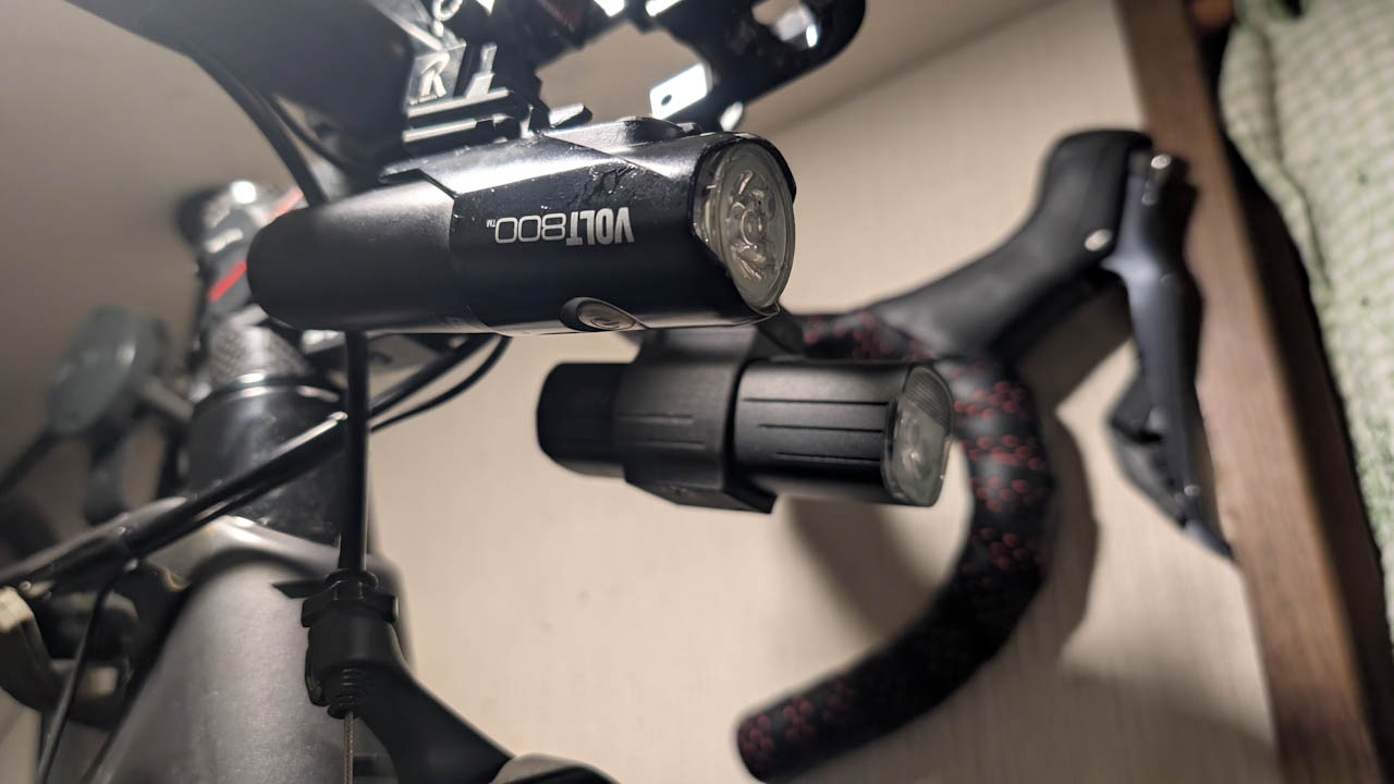 CATEYEのVOLT800が壊れました