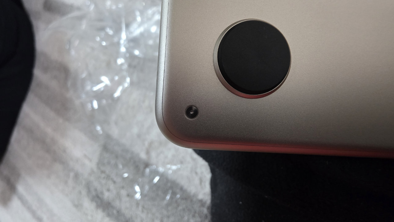 MacBook Air M5到着したので開封しました