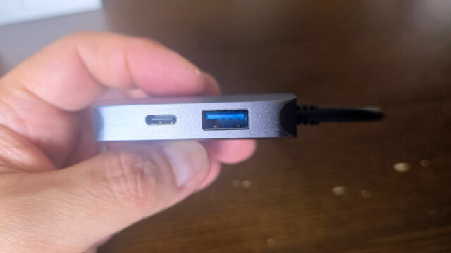 SDカードリーダー付きのUSBハブを買ってみました