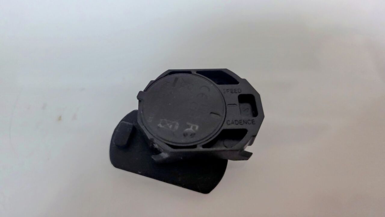 CYCPLUSのC3 Speed&Cadenceセンサーの電池を交換しました