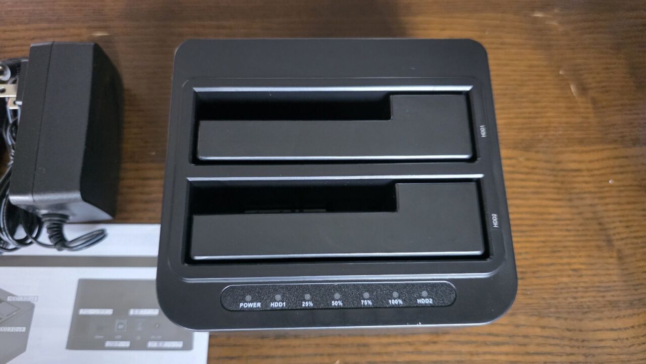 HDDが2台使えるHDDスタンドを買ってみました